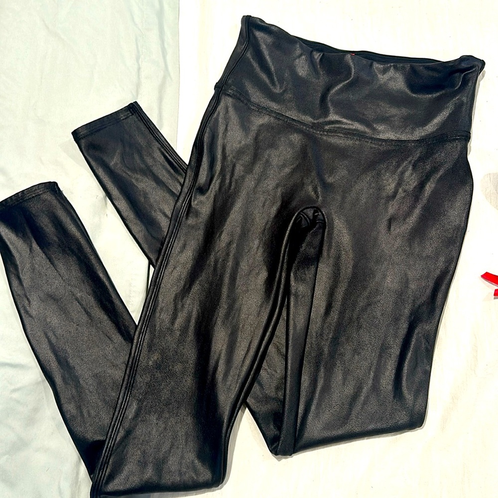 Faux leather Spanx leggings